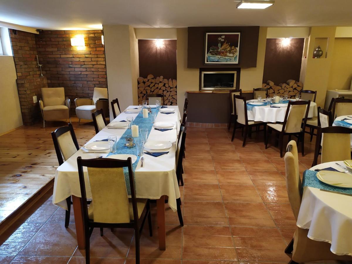 Szilvia Panzio Gyomaendrod Bed and Breakfast Buitenkant foto